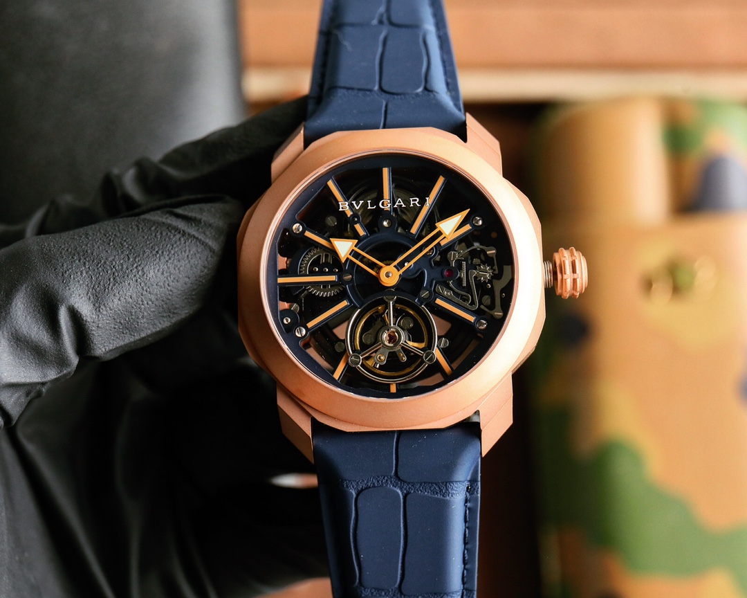 新製品ブルガリ新しい色オクトローマ スケルトン ツーリング全自動機械式時計 123734[8]