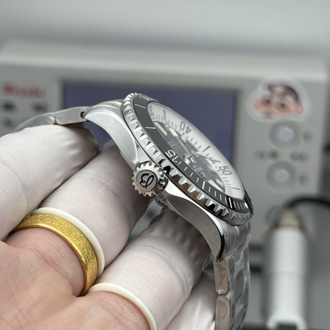 日本品質無料保証スーパーコピーBreitling時計スーパーオーシャンシリーズ 172583[3]