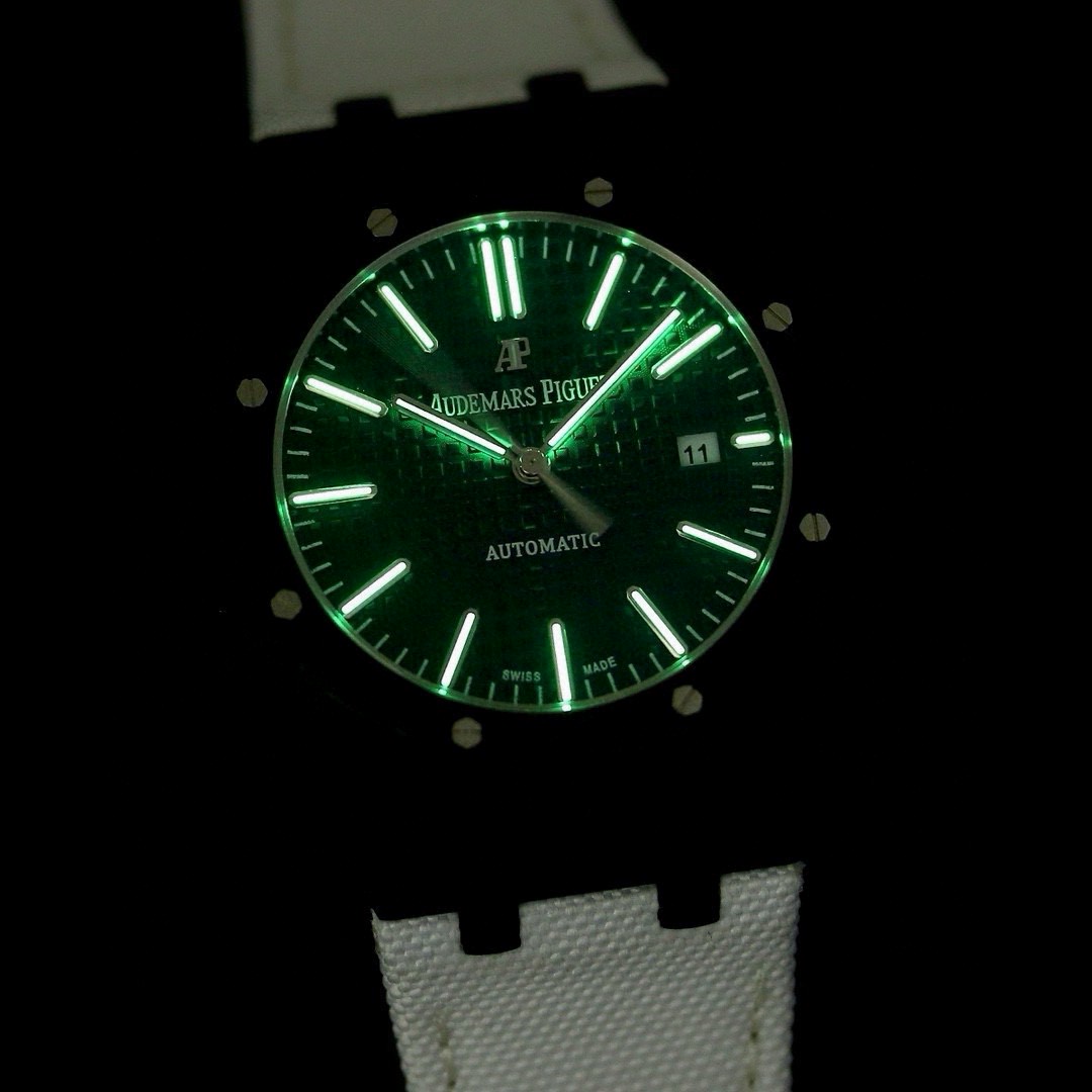 非常に豪華なブランドオーデマピゲスーパーコピーロイヤルオーク高級腕時計 173046[4]