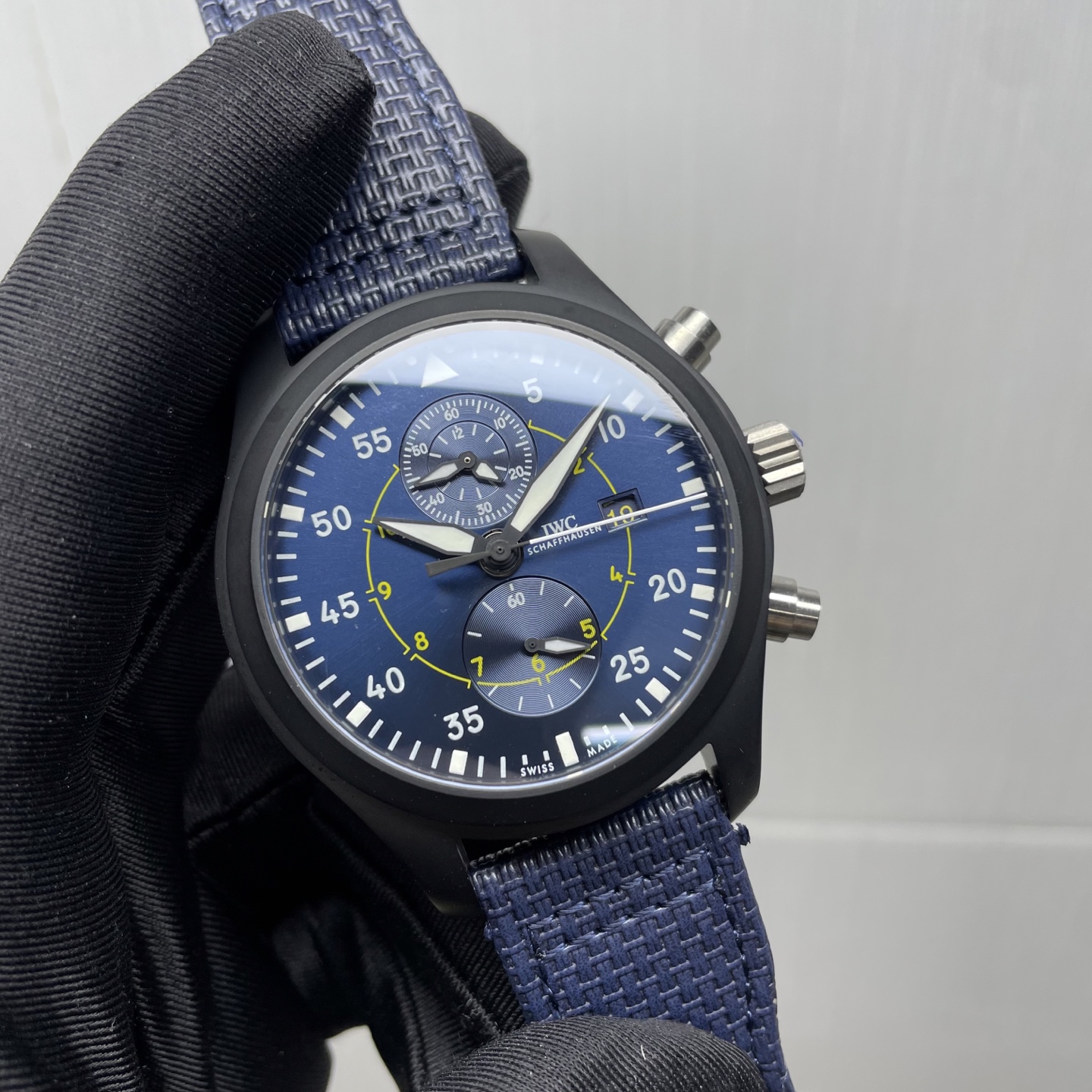 IWCパイロット時計セラミックコレクションの最新傑作日本全国送料無料 120275[1]