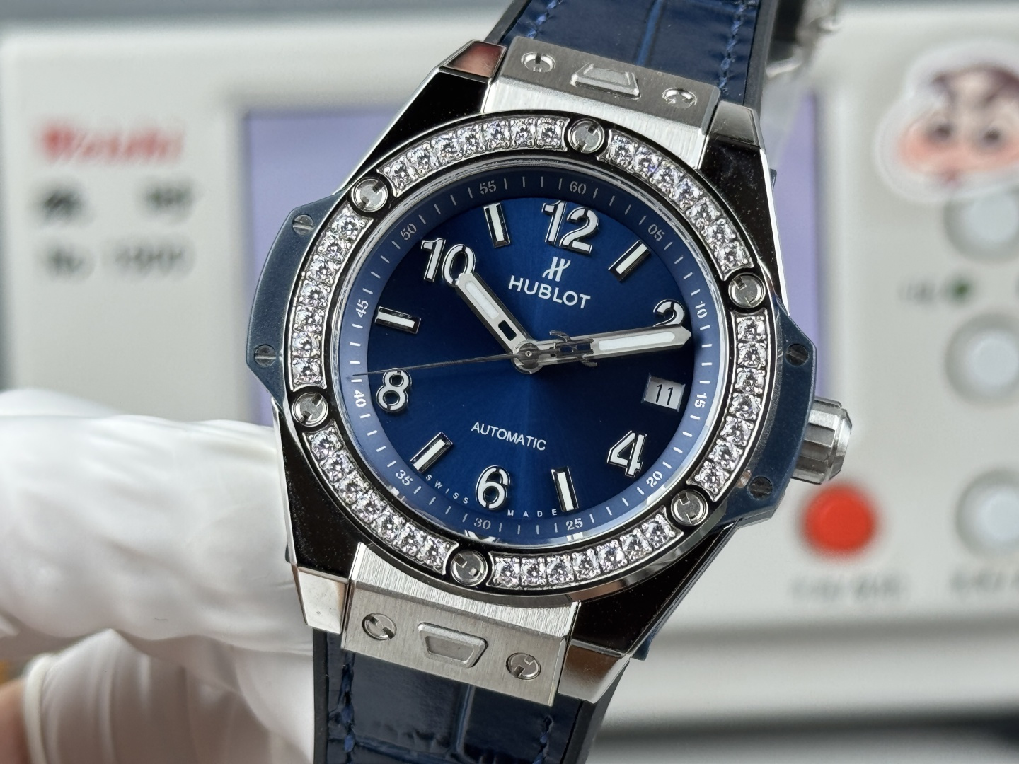 最新作販売ウブロブルー時計自動巻きムーブメントを搭載し 125838[3]