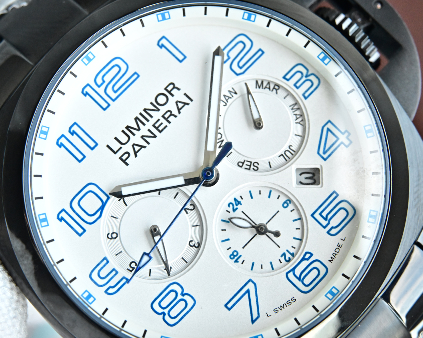 パネライパワーリザーブ最高級感腕時計コピーサンムーンスターズ 124699品質が完璧100%保証[5]