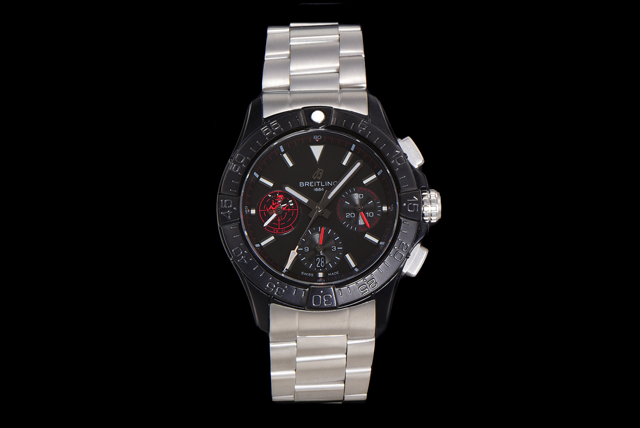 新品 BreitlingコピーBN5 アベンジャー B01クロノグラフ44時計優良店  175810