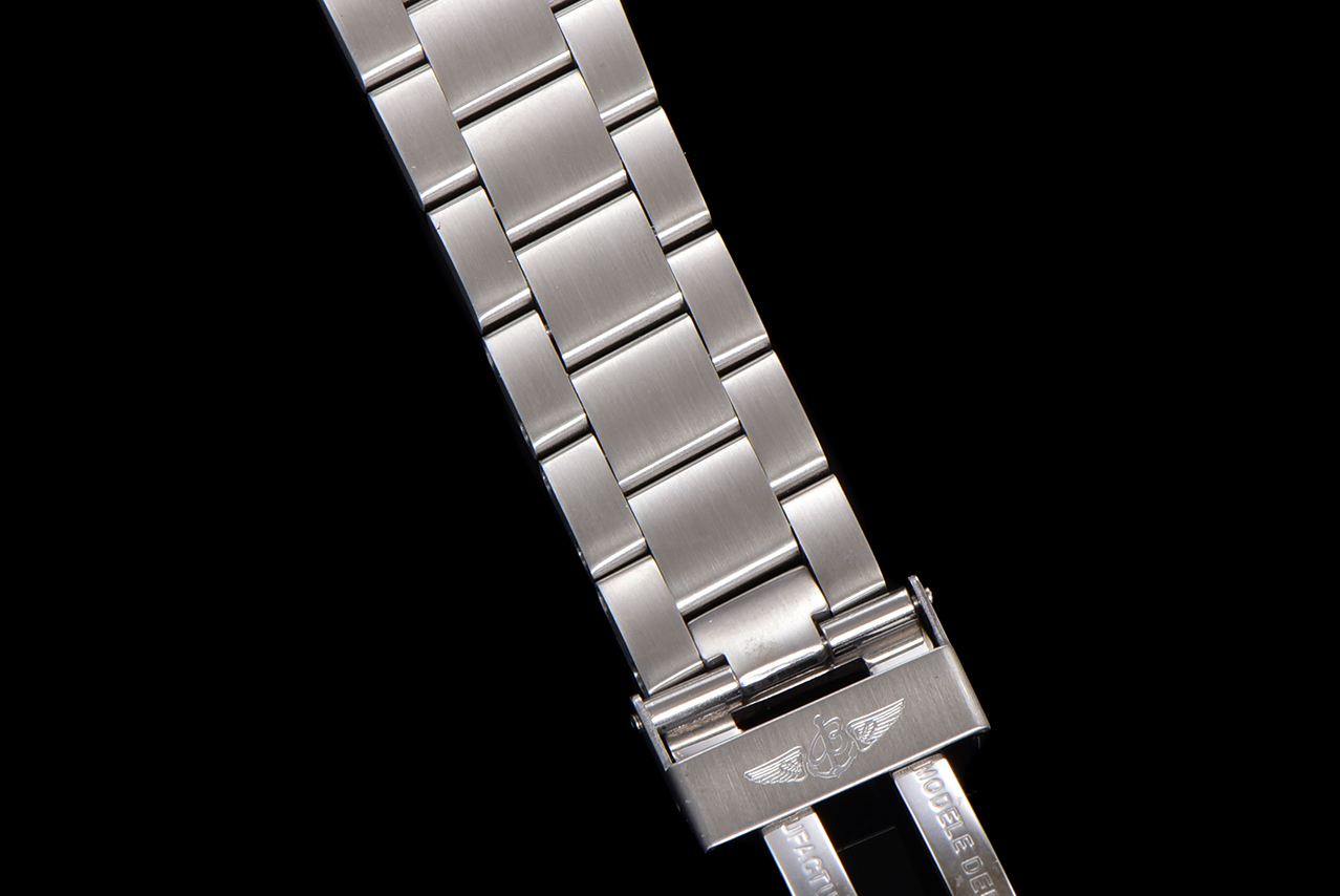 新品 BreitlingコピーBN5 アベンジャー B01クロノグラフ44時計優良店  175810[6]