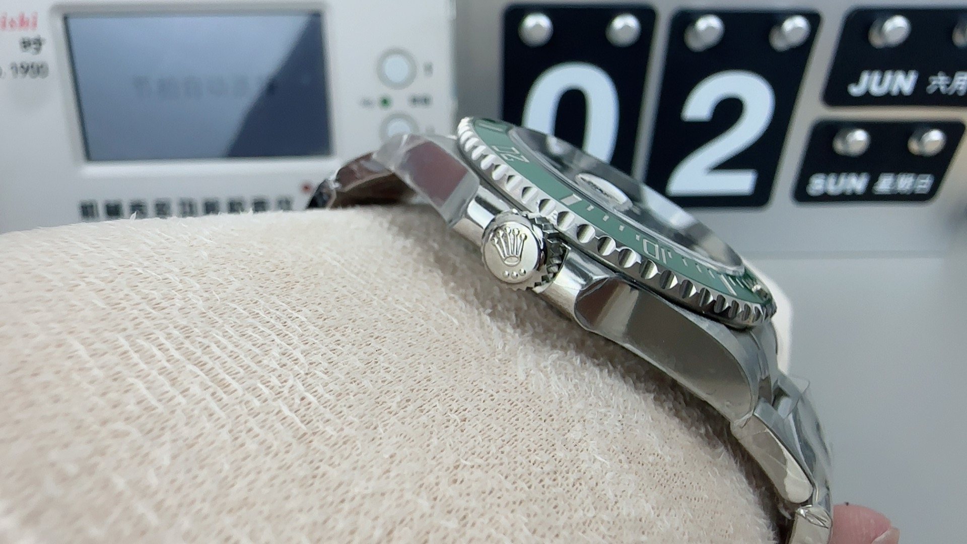 高貴な気質新品ロレックス126610 ブラックサブマリーナスーパーコピーグリーンサブマリーナ 173130[6]