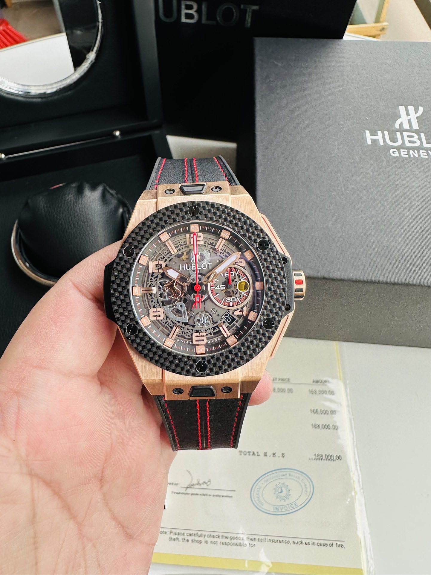 日本一流の品質ウブロ BLG BANG シリーズスーパーコピー新しい魅力カーボンファイバーベゼル 127247