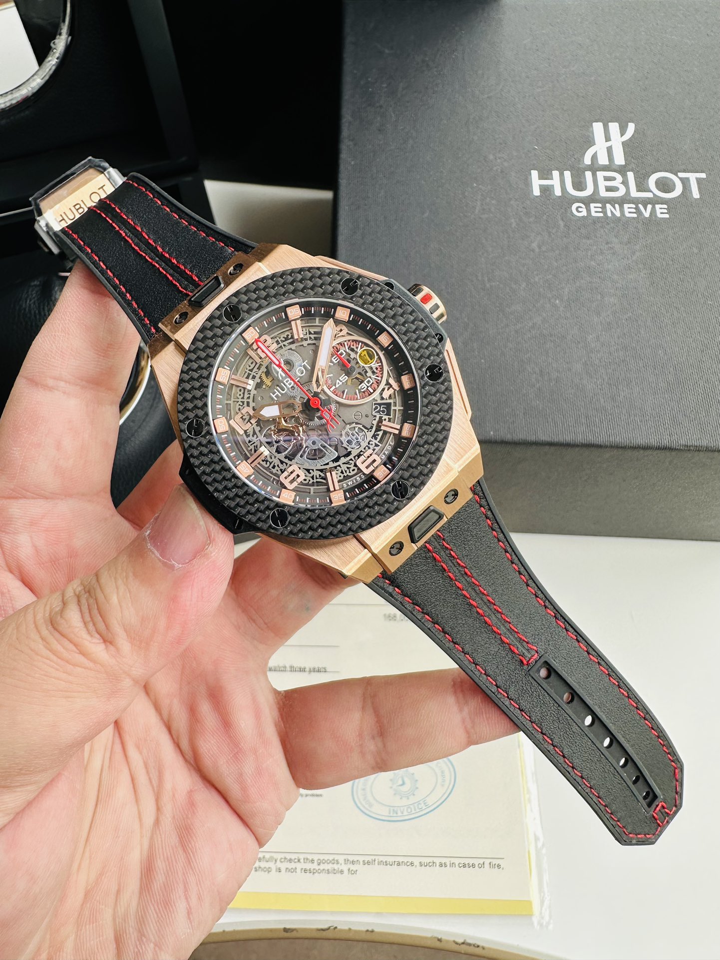 日本一流の品質ウブロ BLG BANG シリーズスーパーコピー新しい魅力カーボンファイバーベゼル 127247[1]