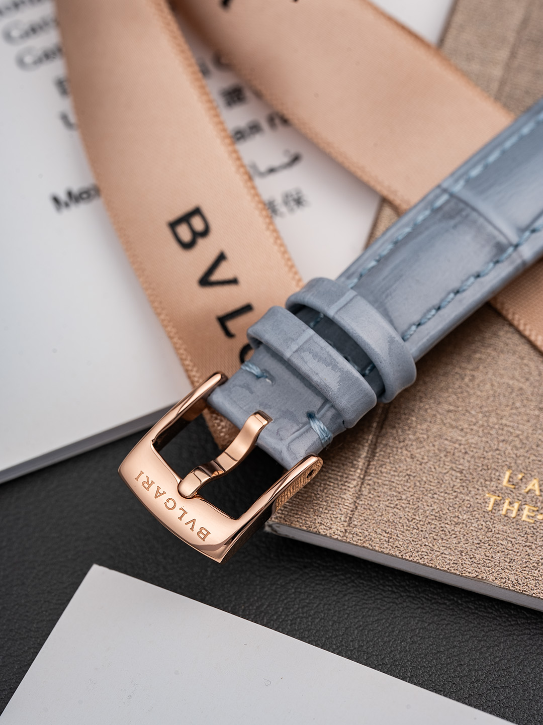 コピー最新作ブルガリ 50周年記念限定モデル ブルガリ 104111 女性ウォッチ 126990[5]