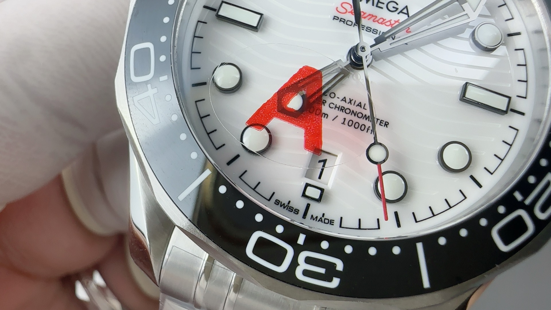日本最大級オメガシーマスターコピー300m 一体型ムーブメント男性時計 173288品質と安心[3]