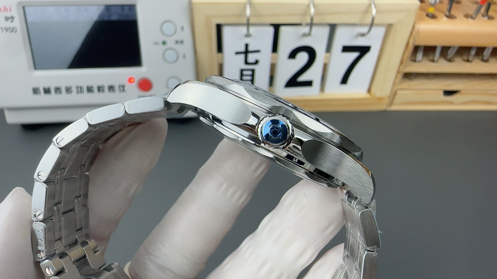 日本最大級オメガシーマスターコピー300m 一体型ムーブメント男性時計 173288品質と安心[5]