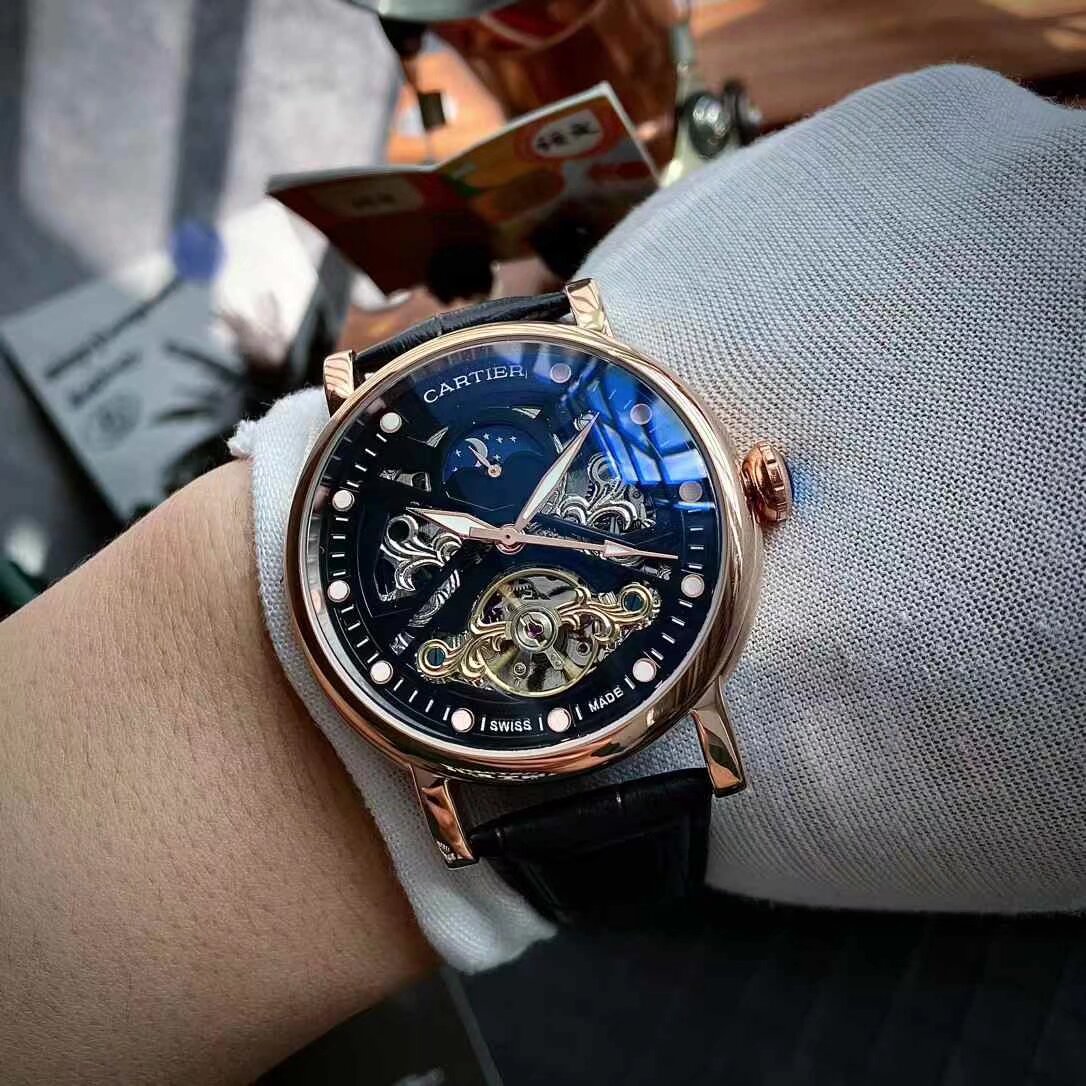一部貴族に愛用カルティエの高級メンズコピー腕時計機械式ムーブメント 127592[3]