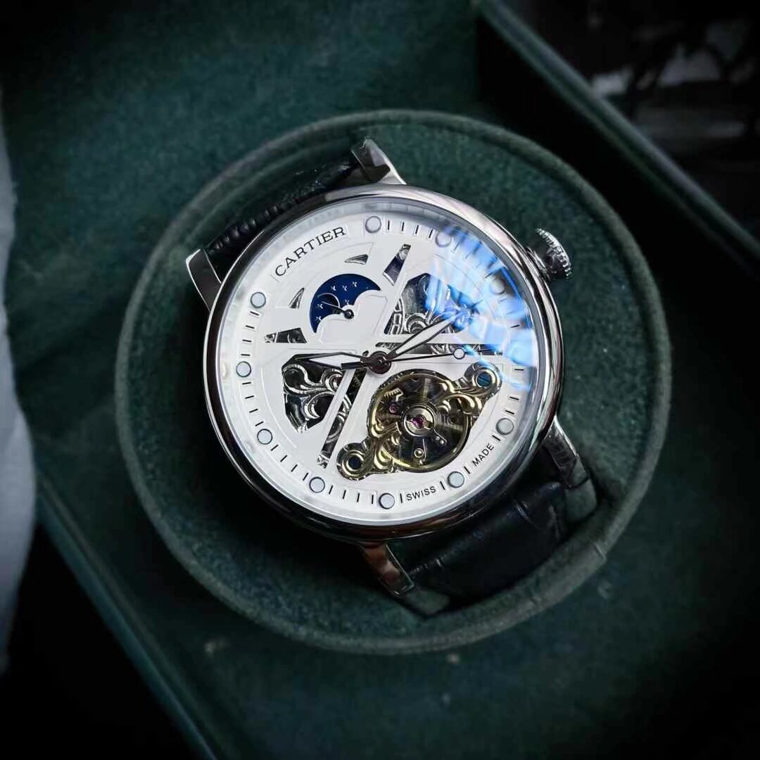一部貴族に愛用カルティエの高級メンズコピー腕時計機械式ムーブメント 127592[4]