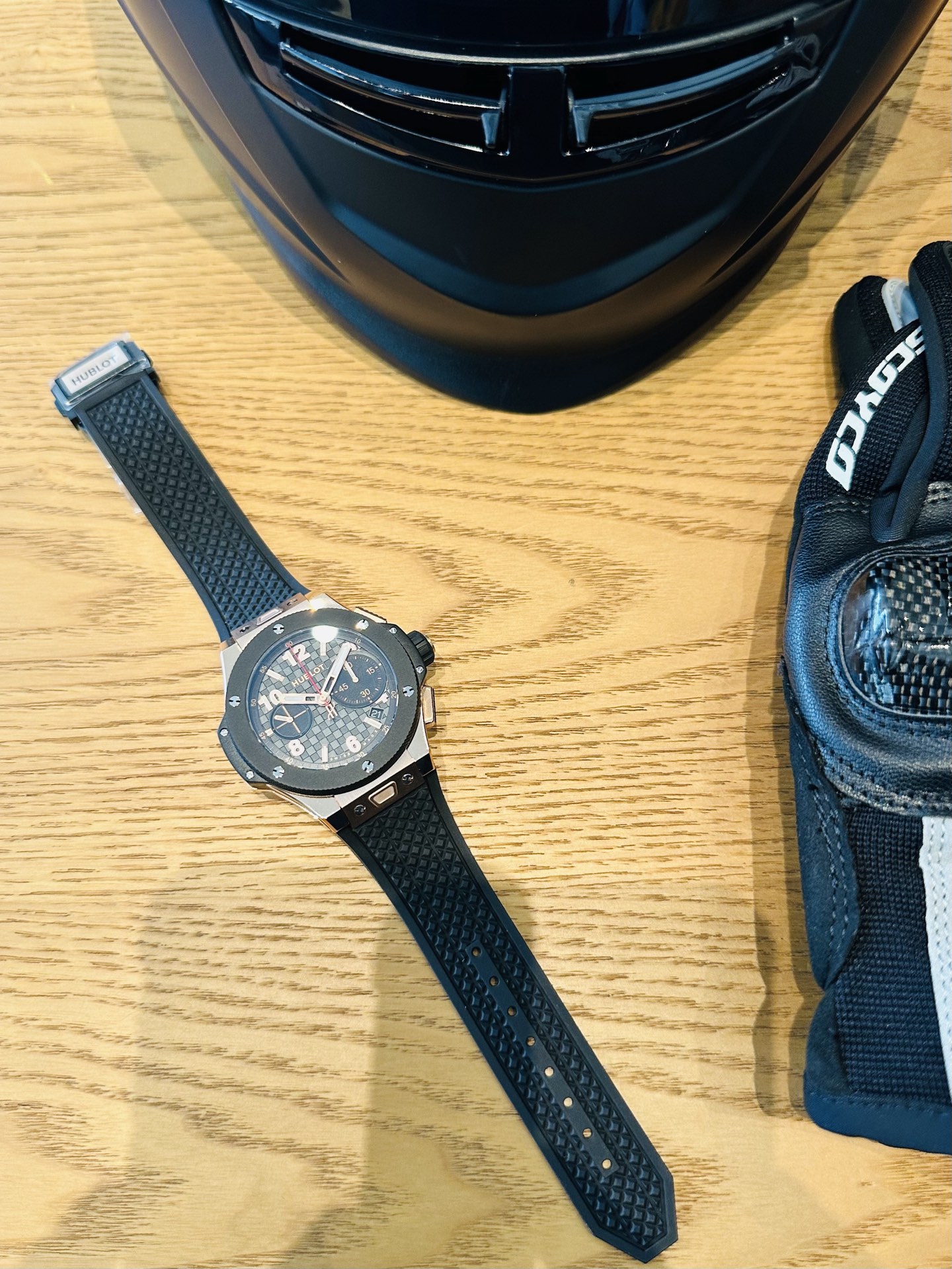 2026最新型ウブロビッグバン限定版スーパーコピー431.OM.1338.RX シリーズ 20周年記念エディション 127858[2]