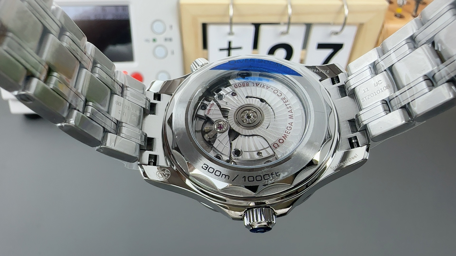 Omegaシーマスターコピー最安値挑戦8800一体型ムーブメントを搭載 173290-1[4]