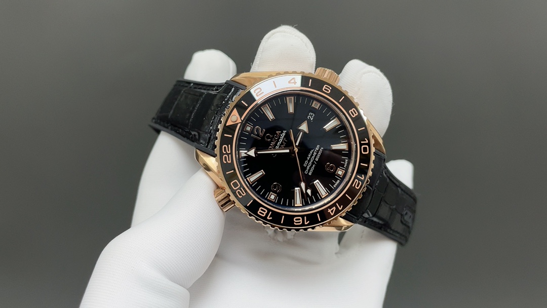 コピー最新と古典的オメガ時計シーマスター 600m GMT クラシック キング 172942[1]