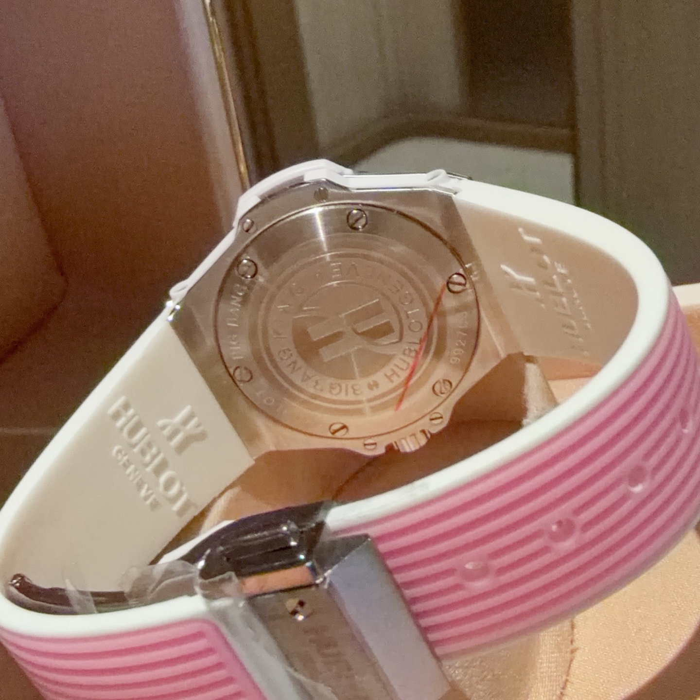 最高級ウブロ女性ピンククラシックフュージョンコピーシリーズ優雅腕時計 128130[2]