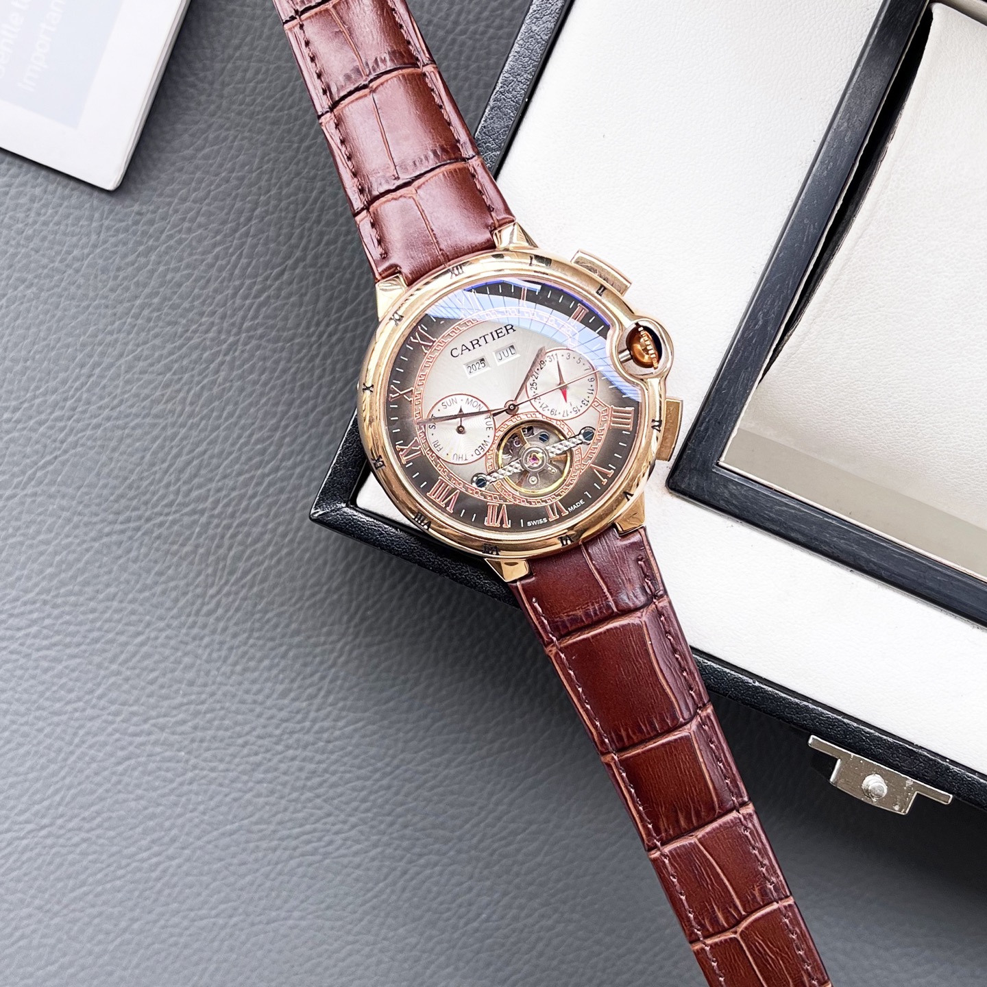 2026絶妙なカルティエ新作バロンブルースーパーコピーメンズ機械式自動巻き時計 128829[5]