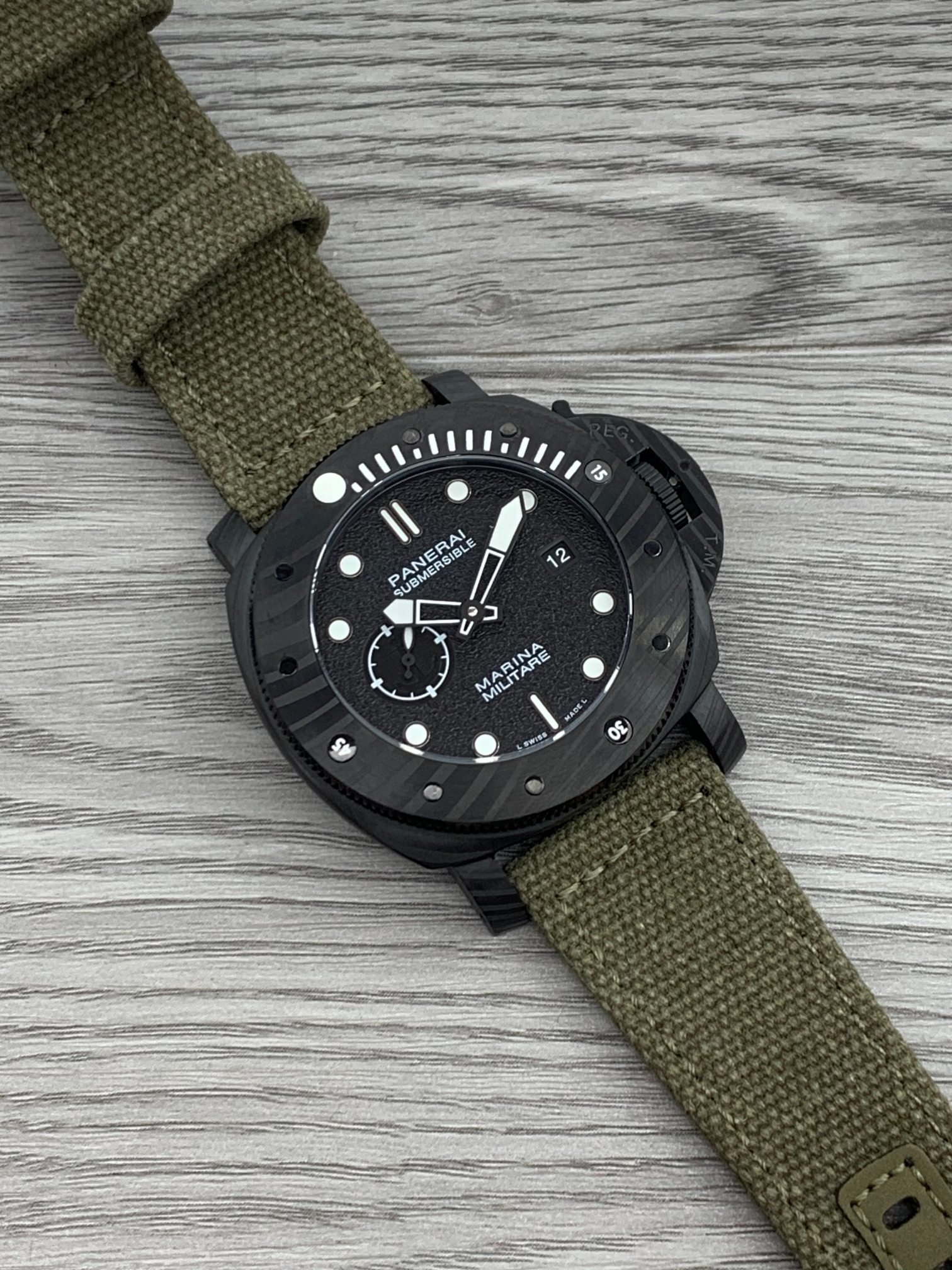 2026最大級規模スーパーコピーパネライ高級メンズウォッチ 126904[1]