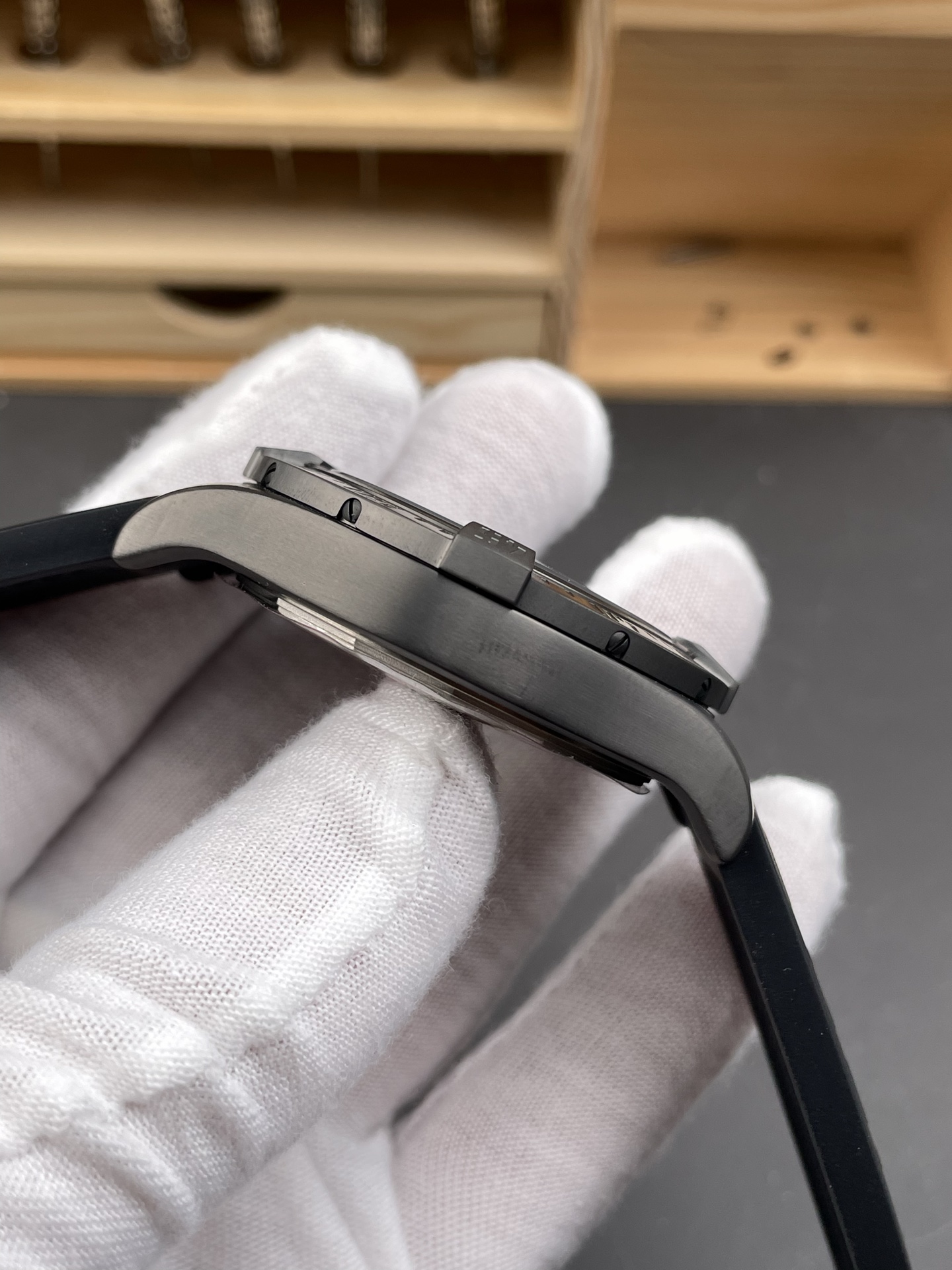 2026年最新限定ブライトリング ブラックバード偵察機コピーの腕時計 128740[1]