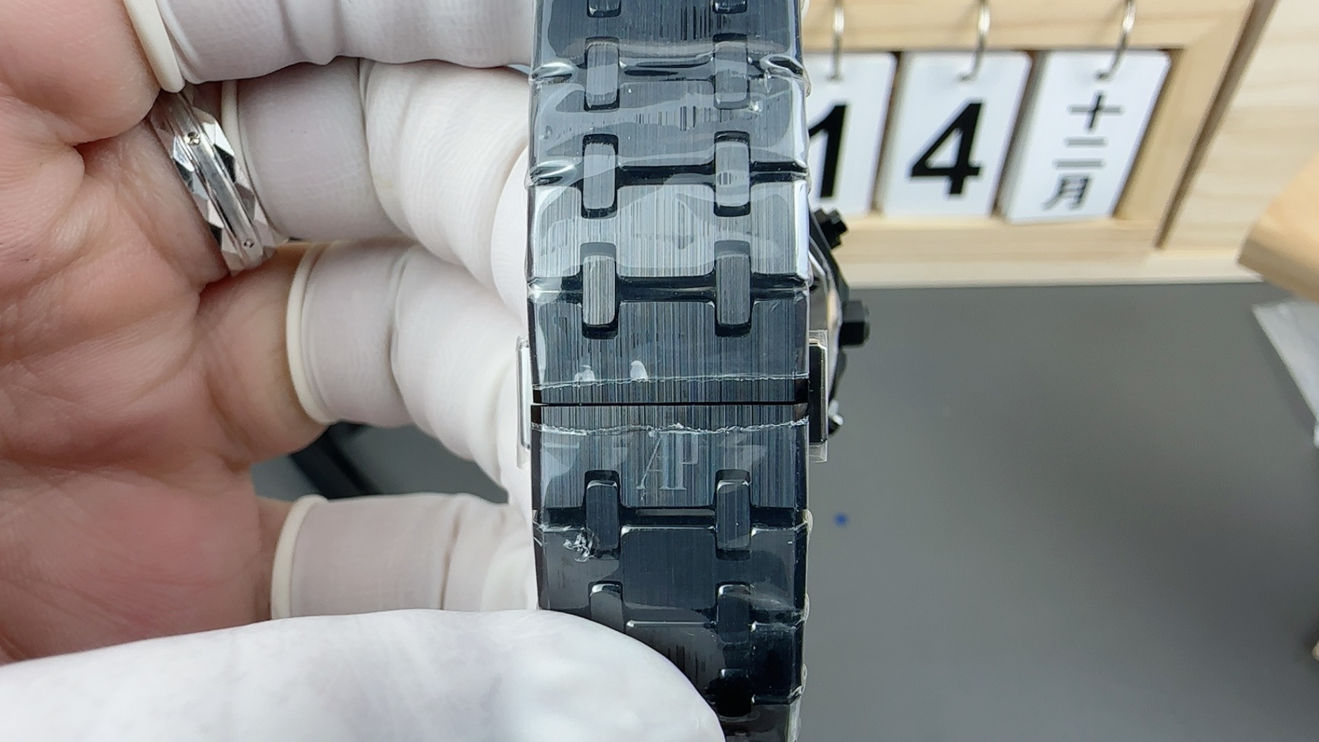 2026最先端の素材audemarspiguetメンズ ブラックセラミック魅力は時計 44mm 173438[4]