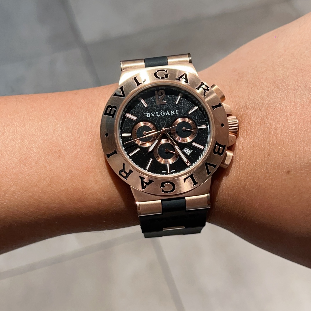 ブルガリアルミニウム クロノグラフ男性時計コピー適切な場所にいます 126940