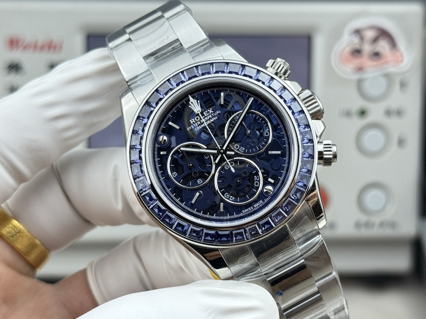 成功者の男性ロレックスデイトナスーパーコピーポーラーグレイシャー世界では激安買取 130185[2]