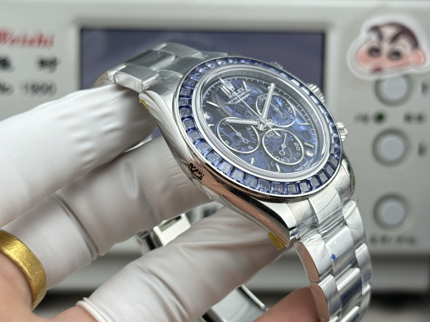 成功者の男性ロレックスデイトナスーパーコピーポーラーグレイシャー世界では激安買取 130185[5]