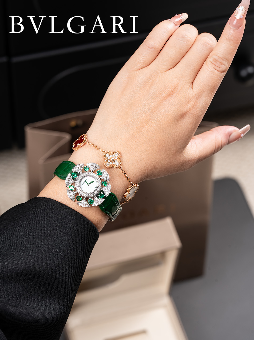 色彩豊富緑色のブルガリ女性のスーパーコピー時計ディーヴァズドリームシリーズ 129619[2]