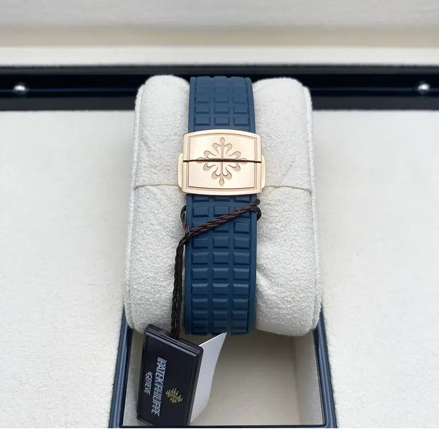 世界最高峰の時計ブランドパテックフィリップアクアノートコピー 5261R-001[4]