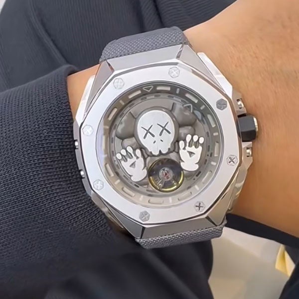 2026最高峰オーデマピゲコピー時計ロイヤル オーク トゥールビヨン Ref. 26656TI.GG.D019VE.01