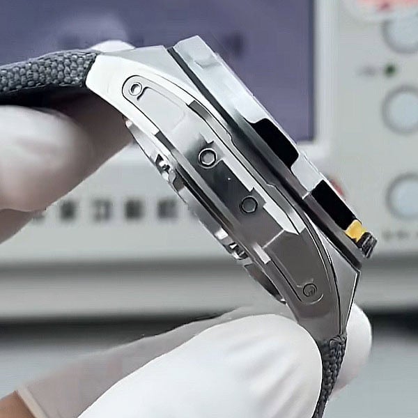 2026最高峰オーデマピゲコピー時計ロイヤル オーク トゥールビヨン Ref. 26656TI.GG.D019VE.01[4]