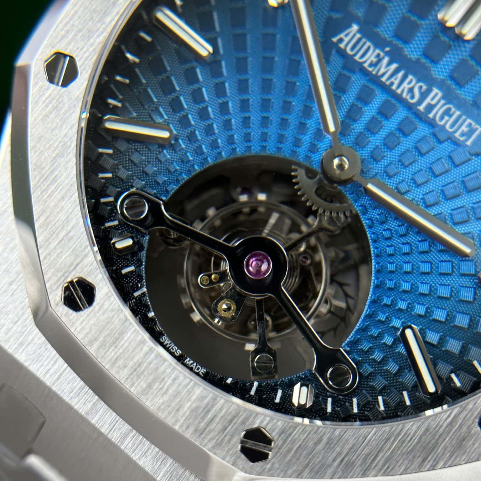 高貴な気質オーデマピゲコピーロイヤル オークトゥールビヨン 2653055最新型出現[3]