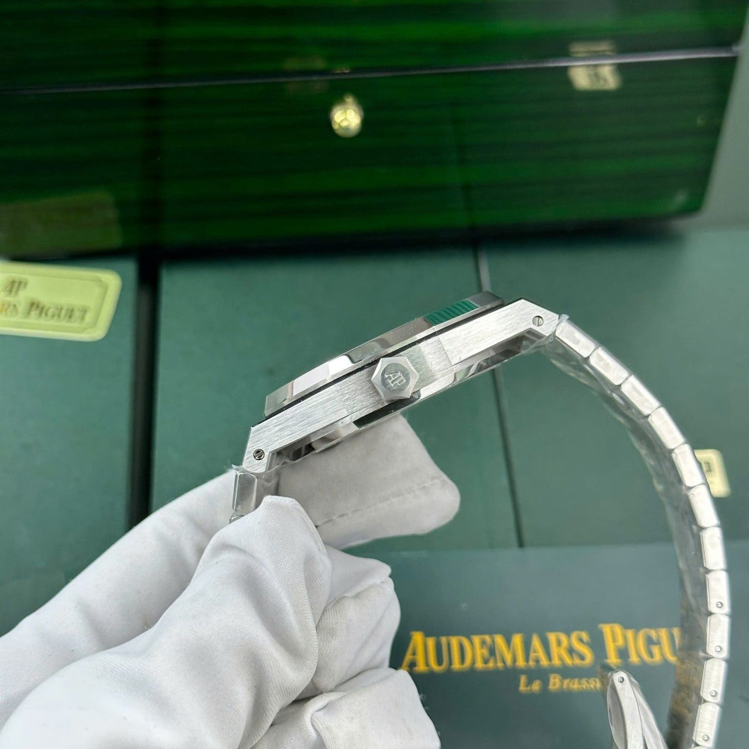 高貴な気質オーデマピゲコピーロイヤル オークトゥールビヨン 2653055最新型出現[4]