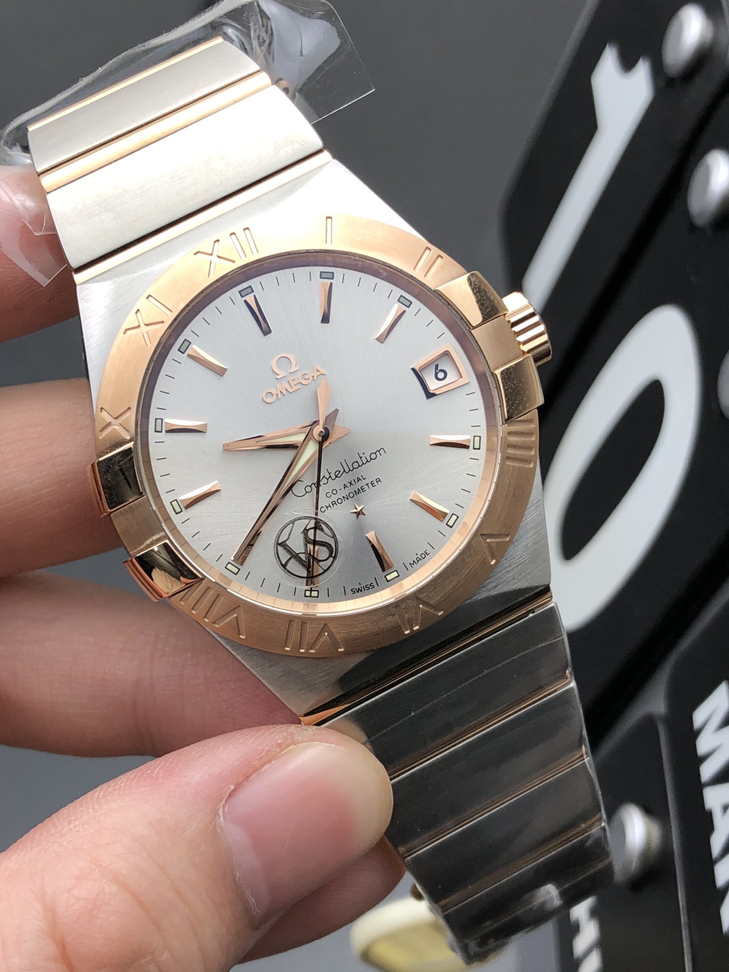 VSファクトリー製2026新作オメガコピー時計コンステレーション123.20.38.21.02.004サンバースト文字盤[1]