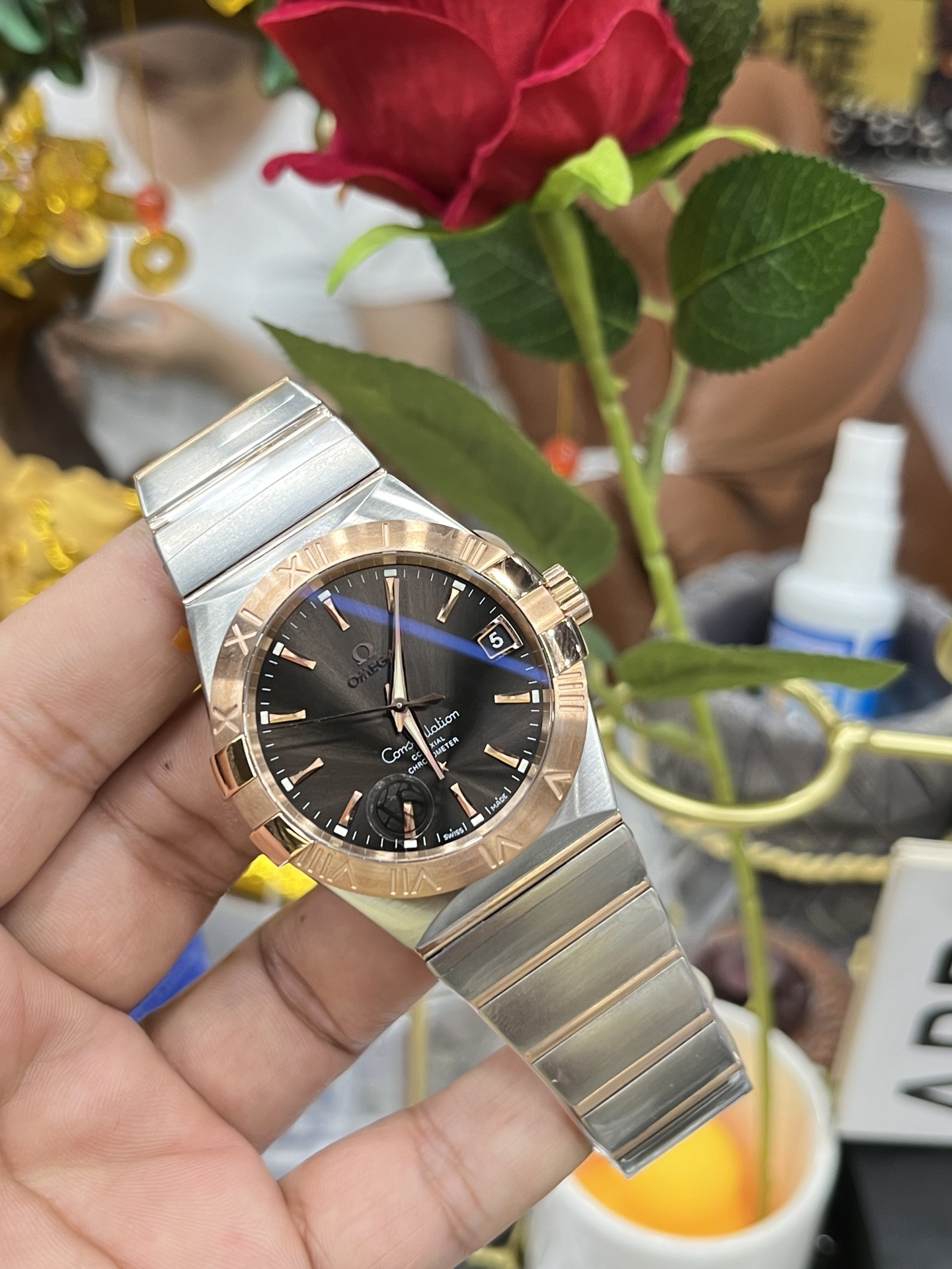 オメガ魅力女性コンステレーション時計123.20.38.21.13.001 コーアクシャルブラウン文字盤[1]