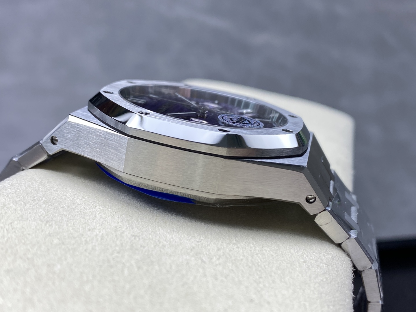 【APS工場】希少オーデマピゲロイヤルオークレプリカコピー時計  26240BC.OO.1320BC.01[4]