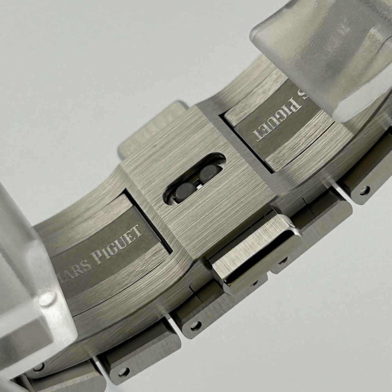 【APS工場】希少オーデマピゲロイヤルオークレプリカコピー時計  26240BC.OO.1320BC.01[6]