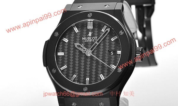 (HUBLOT)ウブロ ブランドコピー クラシック フュージョン ブラックマジック セラミック４２ｍｍ 542.CM.1770.RX