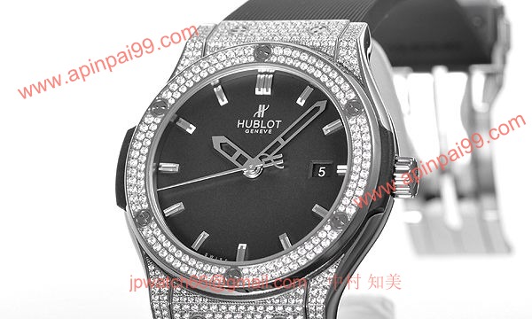 (HUBLOT)ウブロ ランドコピー クラシック フュージョン ジルコニウム パヴェ 542.ZX.1170.RX.1704