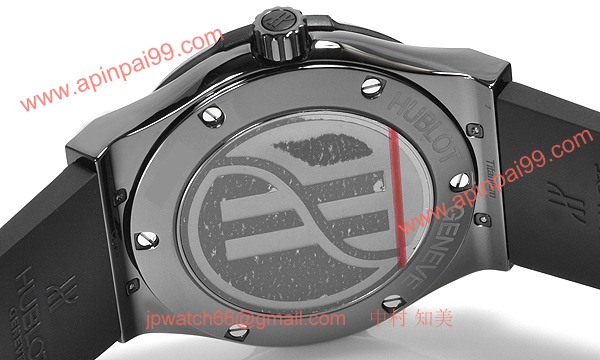 (HUBLOT)ウブロ スーパーコピー クラシック フュージョン ブラックマジック セラミック45mm 511.CM.1770.RX