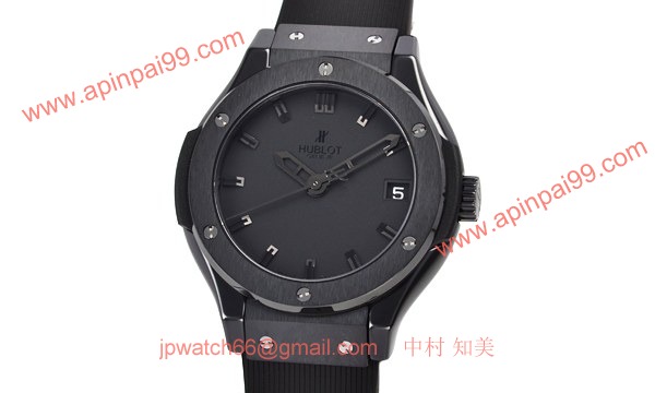 ウブロ 時計 コピー クラシックフュージョン オールブラック セラミック 581.CM.1110.RX