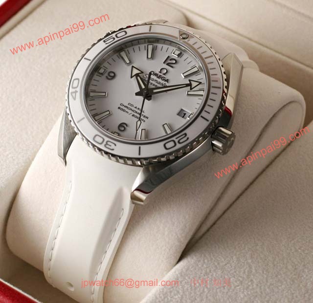 OMEGAオメガ シーマスタープロフェッショナル プラネットオーシャン42 232.32.42.21.04.001