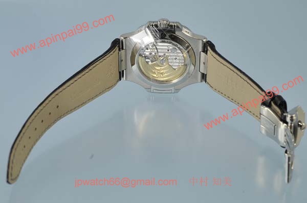 パテックフィリップ 腕時計コピー Patek Philippeノーチラス アニュアルカレンダー 5726A
