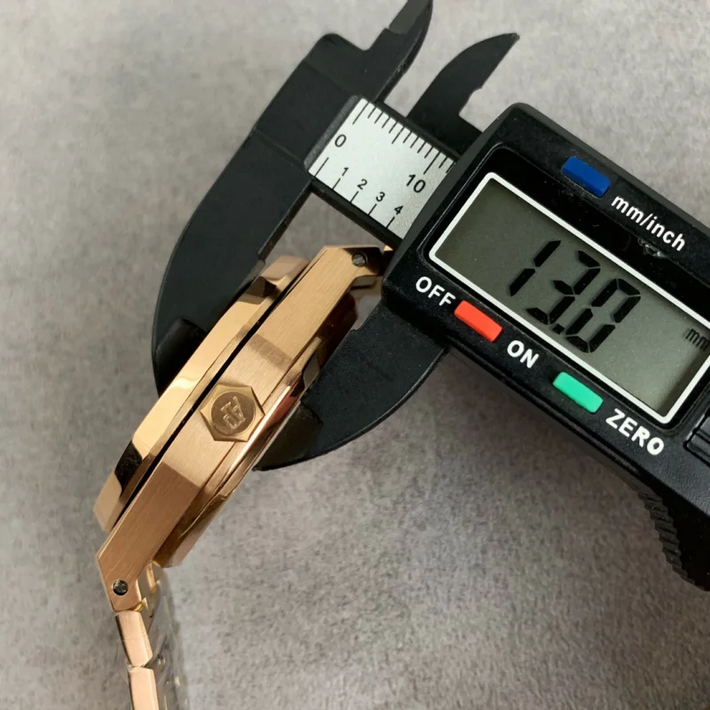 ロイヤルオークコレクション オーデマピゲコピー時計スケルトン A100857[4]