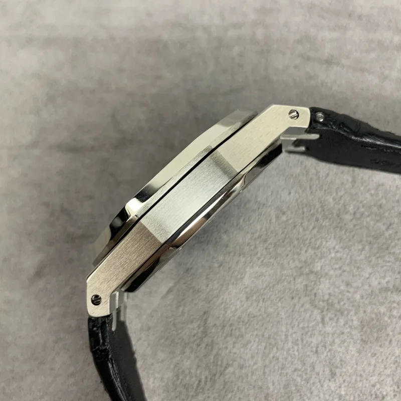 2023 高品質オーデマピゲ メンズ クォーツ トップ 時計 26320[5]