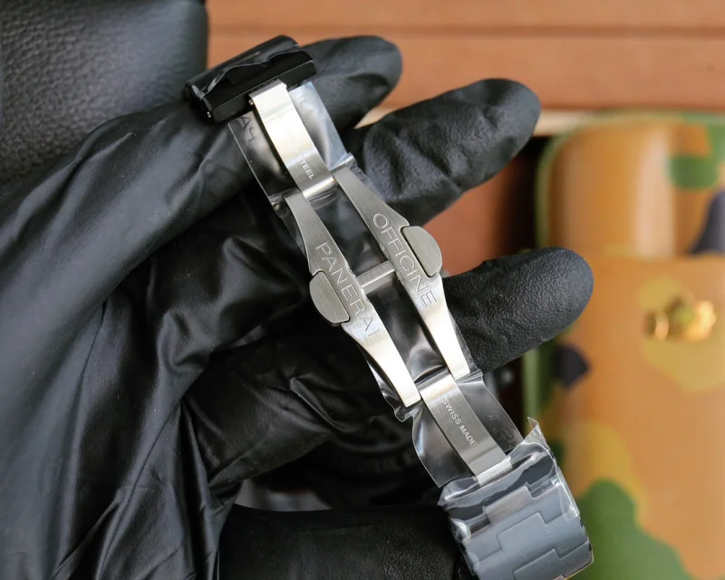 V7 新品人気のパネライスケルトン時計 47mm スニーカー シリーズ PAM11420007[6]