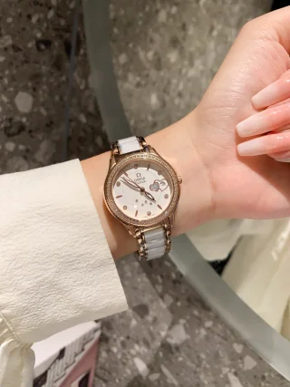 新品オメガ レディース スーパーコピー時計 25-660-713