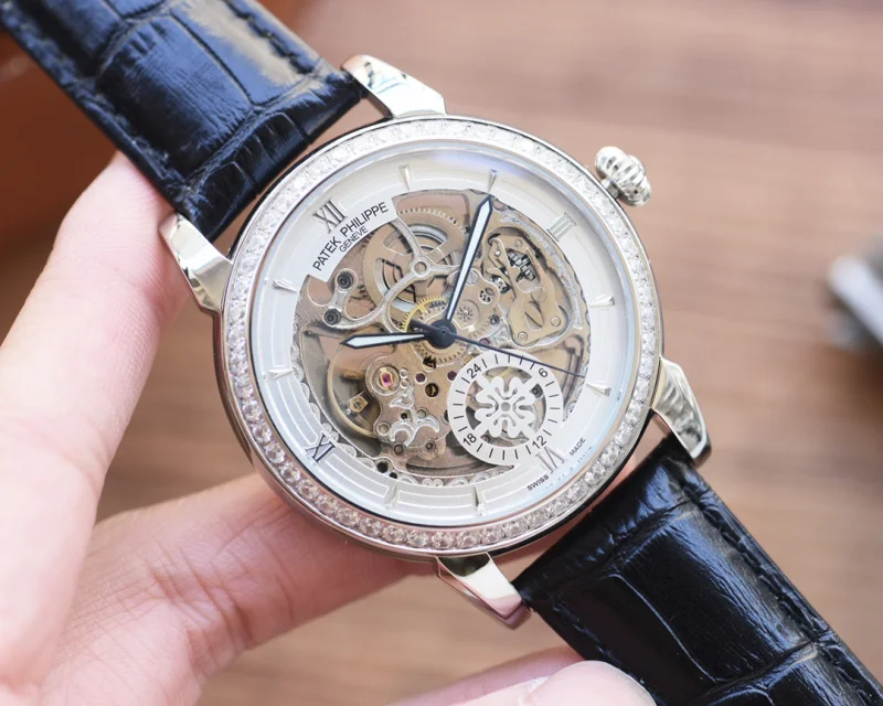 最新のパテックフィリップコピー時計 スケルトンメンズ 560200[2]