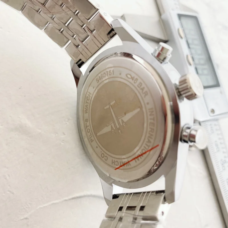IWCスーパーコピー時計 クラシック パイロット シリーズ自動巻きムーブメント IWC361[7]