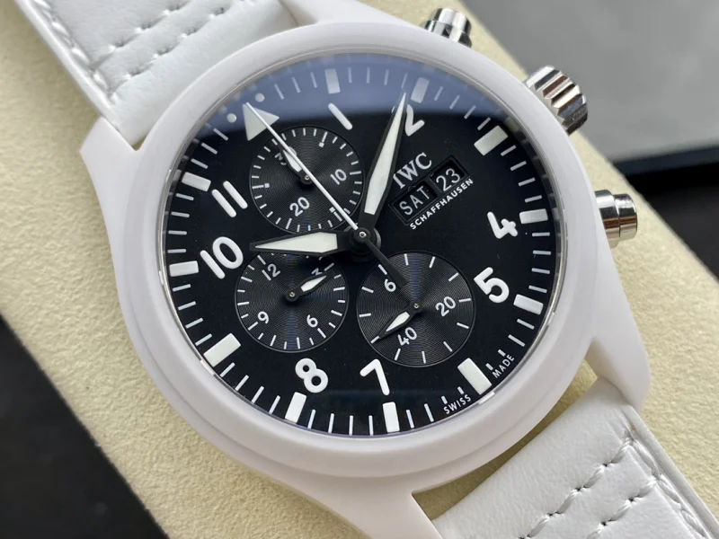 高品質時計IWC パイロット セラミック ホワイト クロノグラフ スペシャル エディション 170482[1]